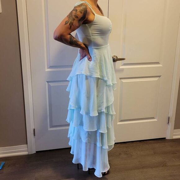 FLYNN SKYE asymmetrical high/low hem. Maxi dress - Picture 2 of 16